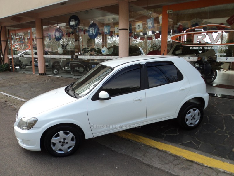 CELTA 1.0 MPFI LT 8V FLEX 4P MANUAL - 2015 - CARLOS BARBOSA