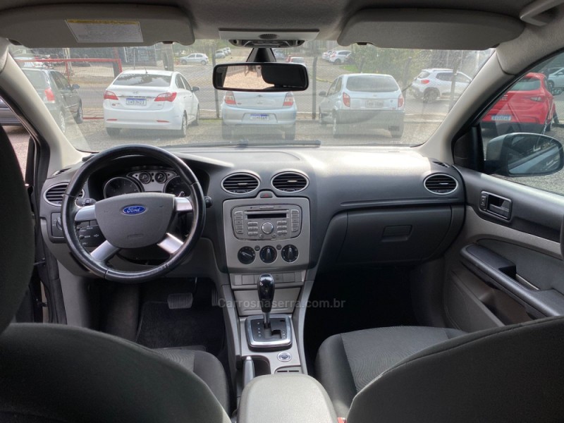 FOCUS 2.0 GLX SEDAN 16V FLEX 4P AUTOMÁTICO - 2013 - FARROUPILHA