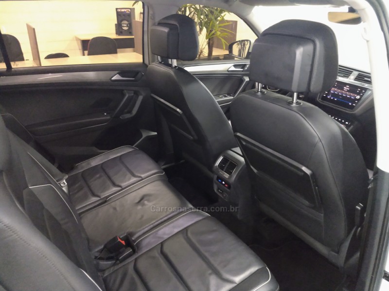 TIGUAN 1.4 ALLSPACE COMFORT 250 TSI FLEX 4P - 2018 - CAXIAS DO SUL