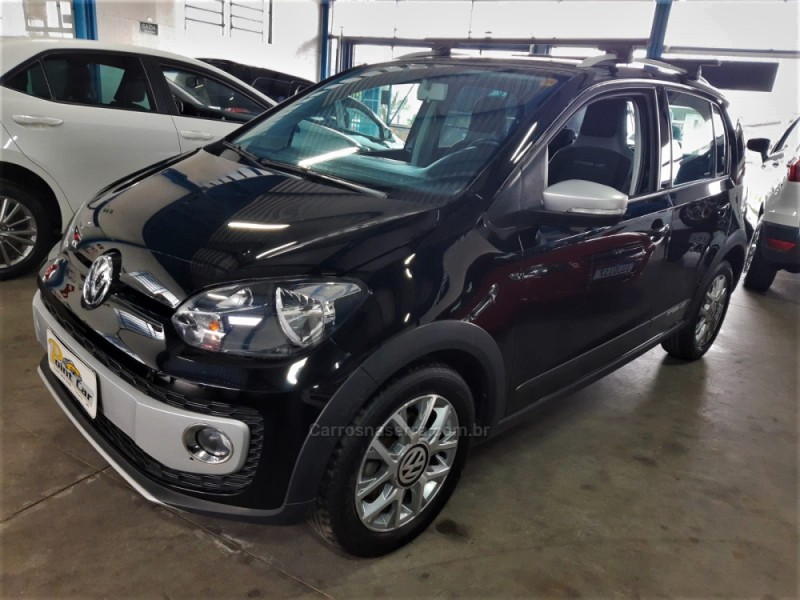 UP 1.0 TSI CROSS 12V FLEX 4P MANUAL - 2016 - VACARIA