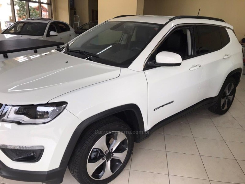 COMPASS 2.0 16V FLEX LONGITUDE AUTOMÁTICO - 2018 - FARROUPILHA