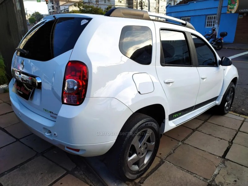 DUSTER 2.0 TECH ROAD 4X2 16V FLEX 4P MANUAL - 2014 - NOVO HAMBURGO