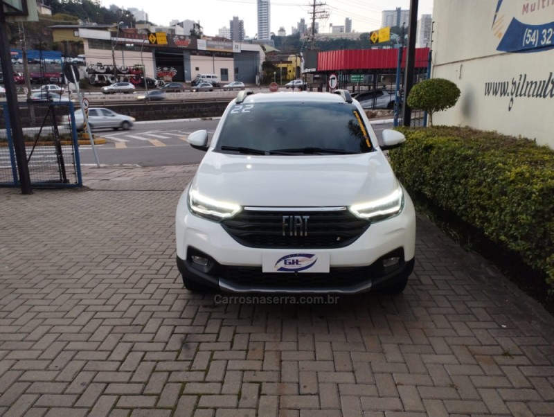 STRADA 1.3 VOLCANO CD 8V FLEX 4P MANUAL - 2022 - CAXIAS DO SUL