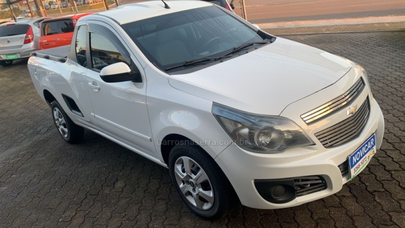 MONTANA 1.4 MPFI LS CS 8V FLEX 2P MANUAL - 2013 - FARROUPILHA