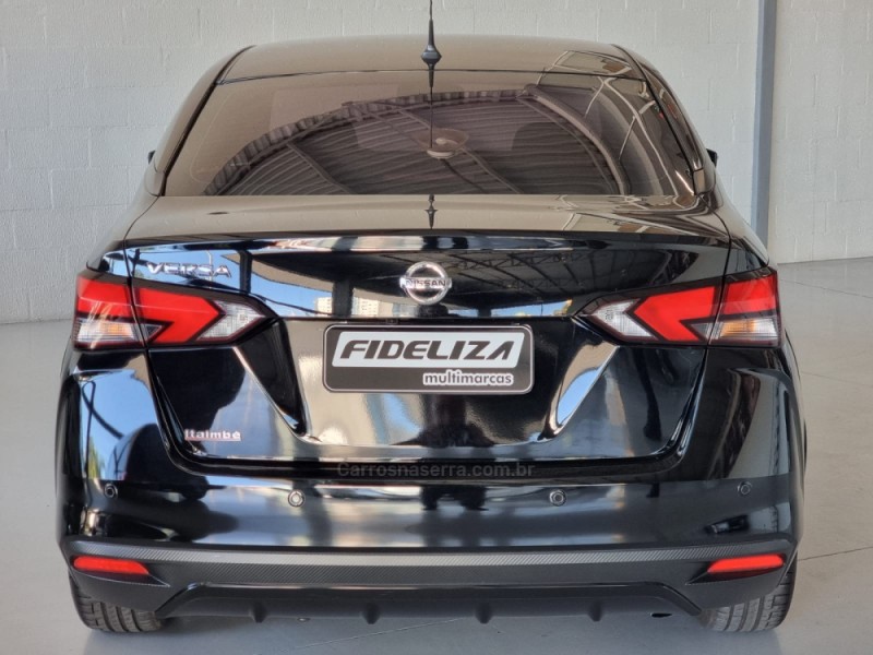 VERSA 1.6 ADVANCE 16V FLEX 4P AUTOMÁTICO - 2022 - FARROUPILHA
