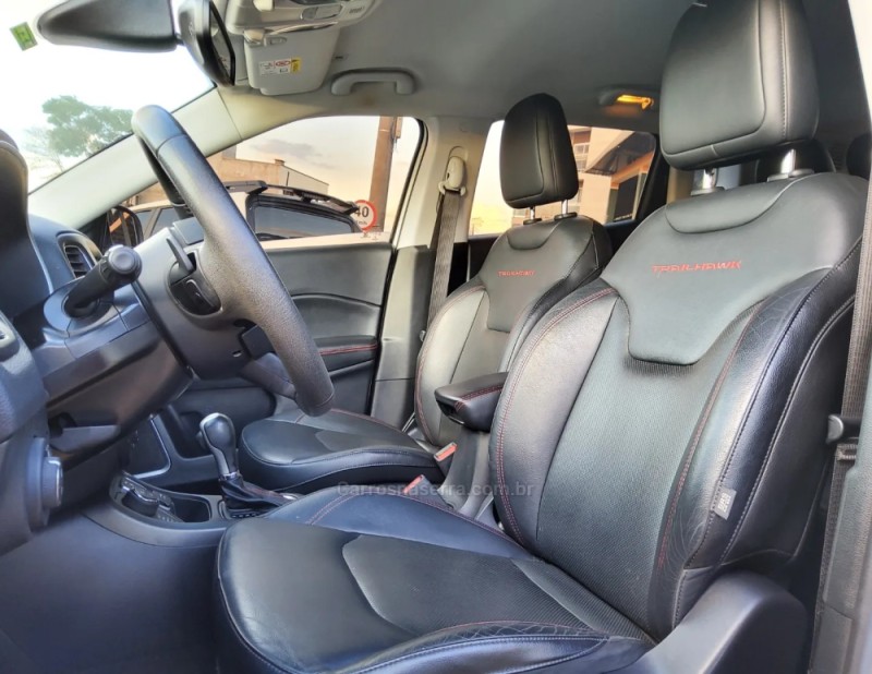 COMPASS 2.0 16V DIESEL TRAILHAWK 4X4 AUTOMÁTICO - 2018 - NãO-ME-TOQUE