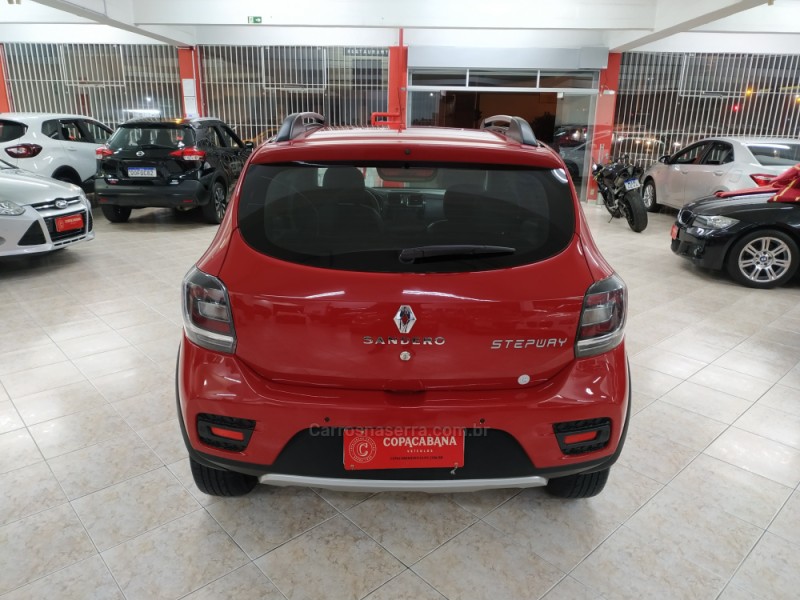 SANDERO 1.6 STEPWAY 8V FLEX 4P AUTOMATIZADO - 2016 - CAXIAS DO SUL