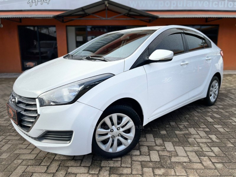 HB20S 1.6 COMFORT PLUS 16V FLEX 4P MANUAL - 2016 - CANELA