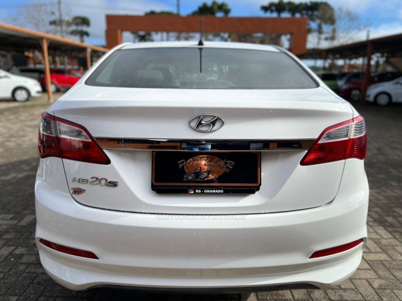 HB20S 1.6 COMFORT PLUS 16V FLEX 4P MANUAL - 2016 - CANELA