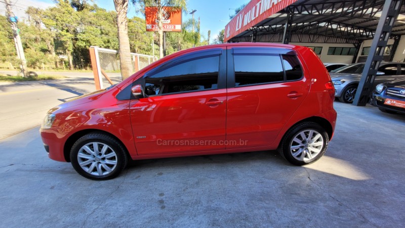 FOX 1.0 MI 8V FLEX 4P MANUAL - 2013 - CAXIAS DO SUL