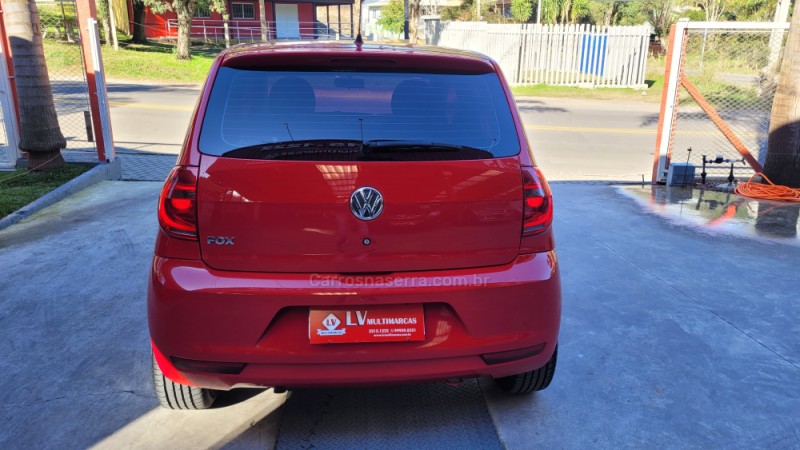 FOX 1.0 MI 8V FLEX 4P MANUAL - 2013 - CAXIAS DO SUL