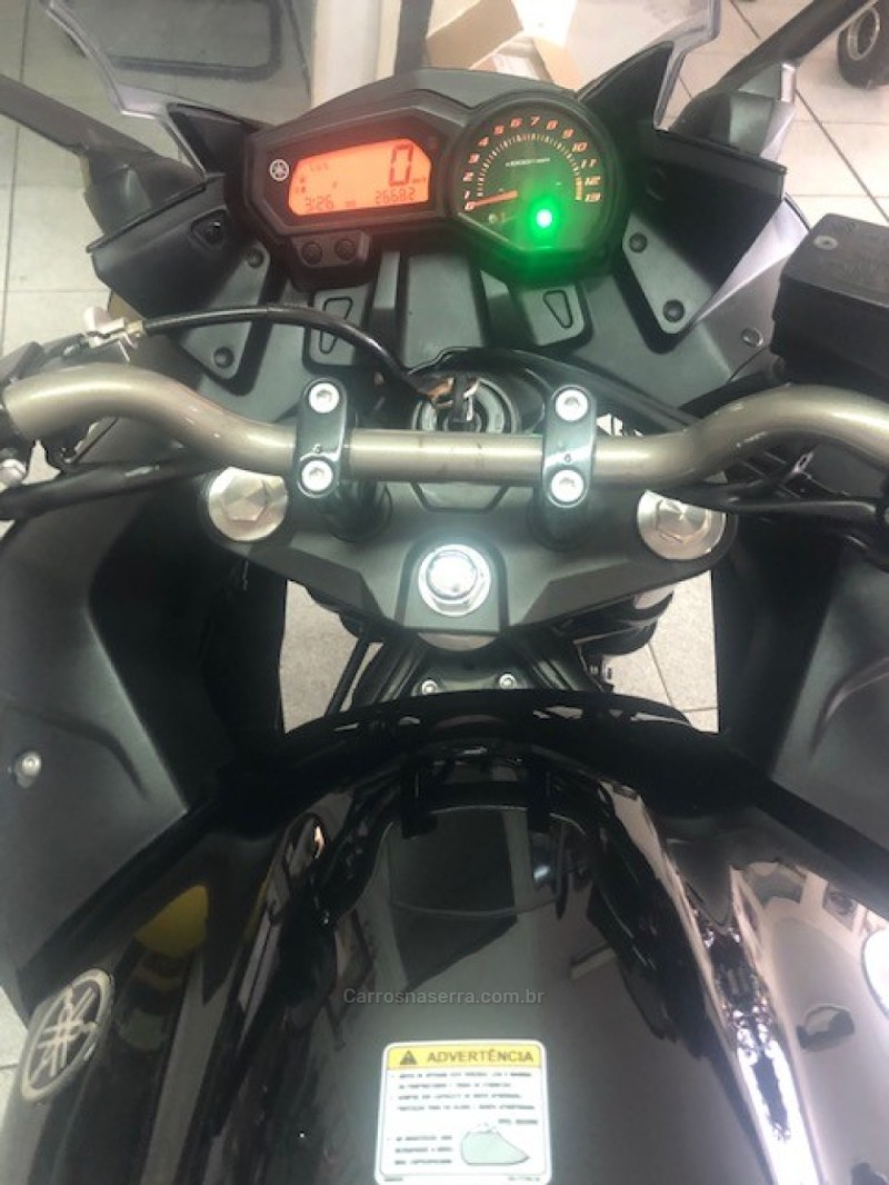 XJ6 F  - 2011 - GARIBALDI