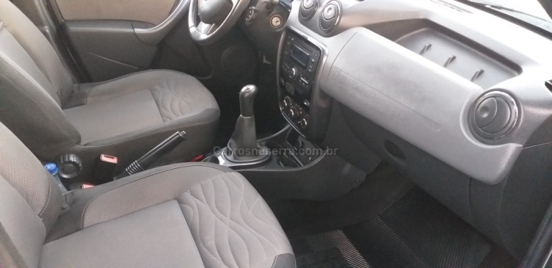 DUSTER 1.6 DYNAMIQUE 4X2 16V FLEX 4P MANUAL - 2013 - BENTO GONçALVES