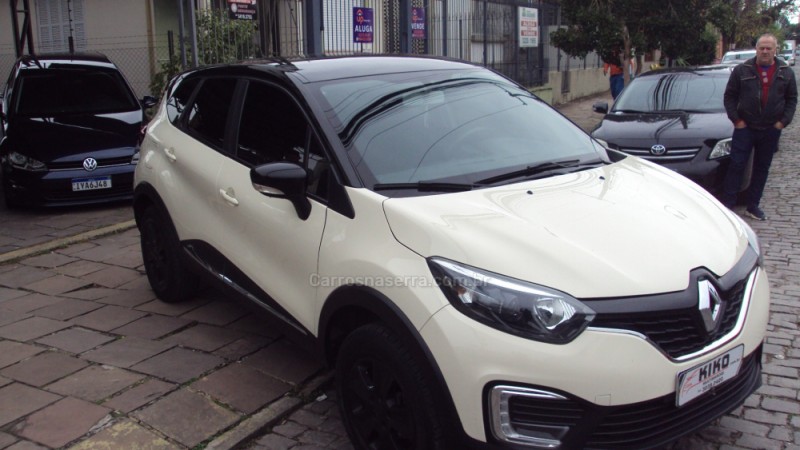 CAPTUR 1.6 LIFE 16V FLEX 4P AUTOMÁTICO - 2019 - CAXIAS DO SUL