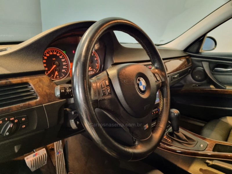 330I 3.0 TOP SEDAN 24V GASOLINA 4P AUTOMÁTICO - 2006 - BENTO GONçALVES