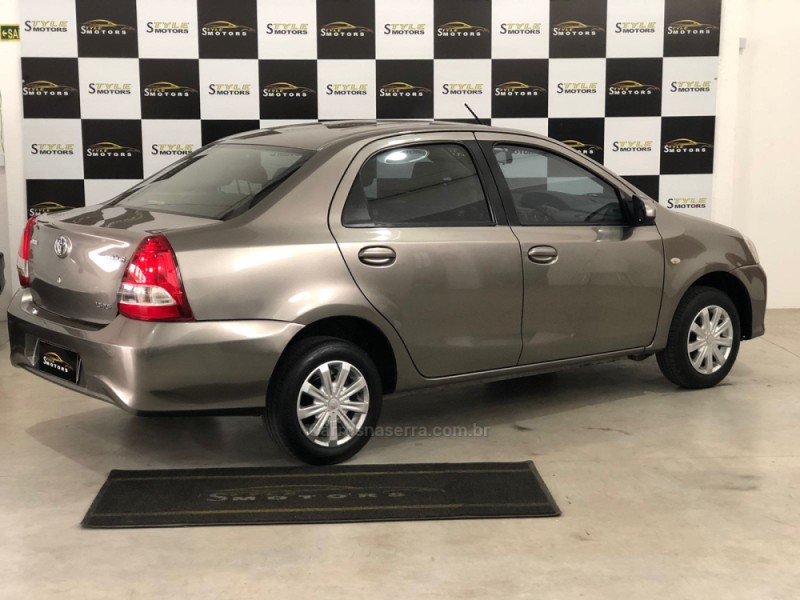 ETIOS 1.5 XS SEDAN 16V FLEX 4P AUTOMÁTICO - 2018 - NOVO HAMBURGO