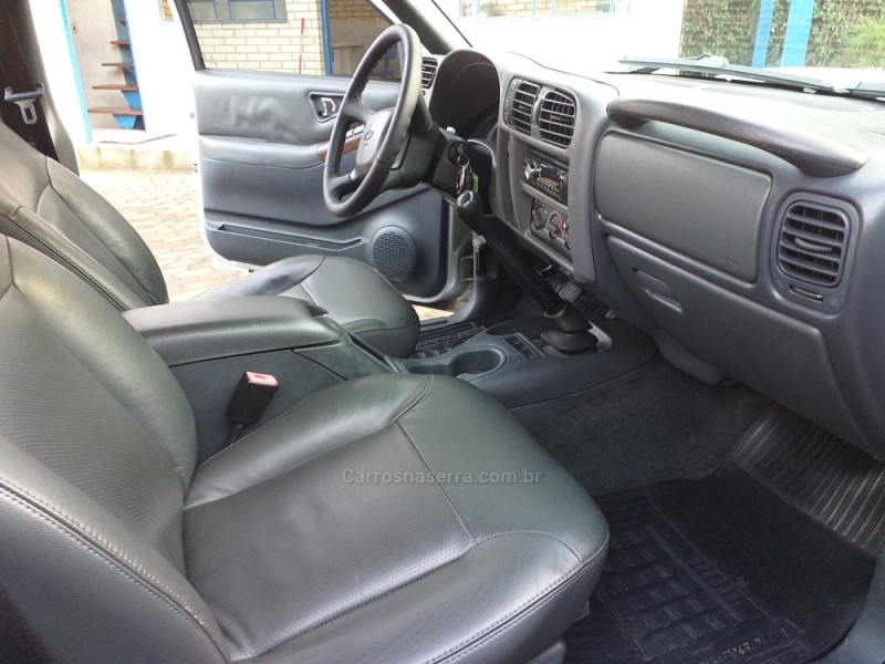 S10 2.8 EXECUTIVE 4X4 CD 12V TURBO ELECTRONIC INTERCOOLER DIESEL 4P MANUAL - 2010 - CAXIAS DO SUL