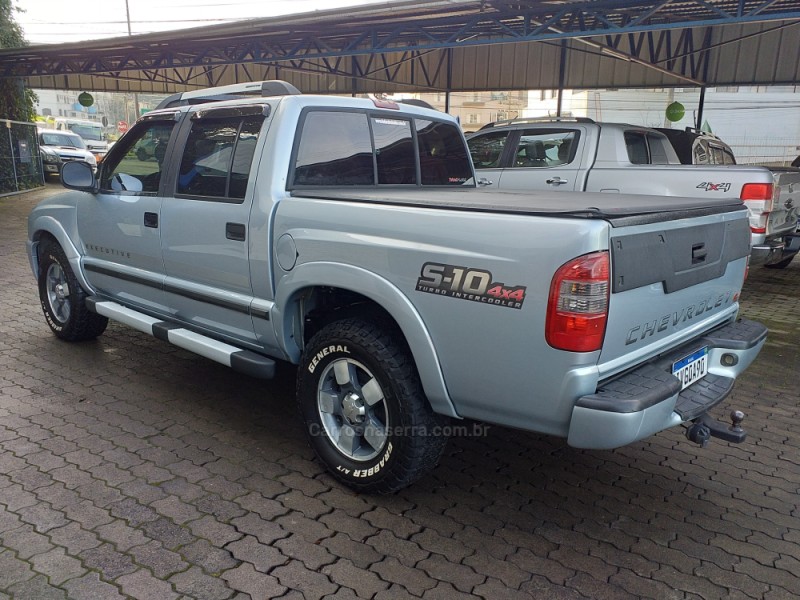 S10 2.8 EXECUTIVE 4X4 CD 12V TURBO ELECTRONIC INTERCOOLER DIESEL 4P MANUAL - 2010 - CAXIAS DO SUL