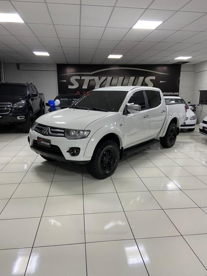 L200 TRITON 3.2 HPE 4X4 CD 16V TURBO INTERCOOLER DIESEL 4P AUTOMÁTICO - 2015 - ESTâNCIA VELHA