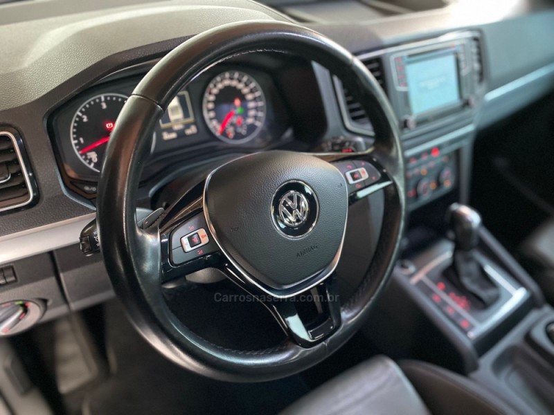 AMAROK 3.0 V6 TDI HIGHLINE CD DIESEL 4MOTION AUTOMÁTICO - 2019 - CAXIAS DO SUL