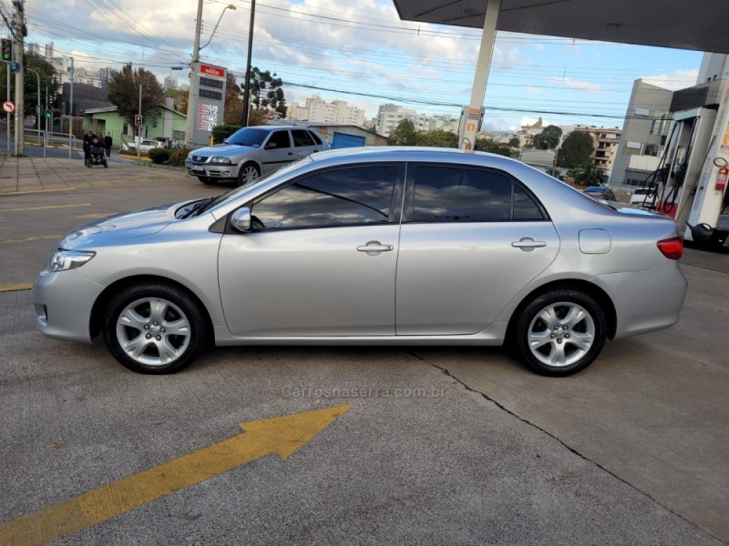 COROLLA 1.8 XEI 16V GASOLINA 4P AUTOMÁTICO - 2010 - CAXIAS DO SUL