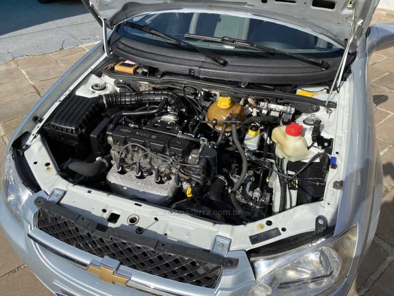CLASSIC 1.0 MPFI LS 8V FLEX 4P MANUAL - 2011 - CAXIAS DO SUL