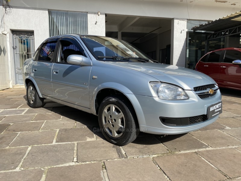 CLASSIC 1.0 MPFI LS 8V FLEX 4P MANUAL