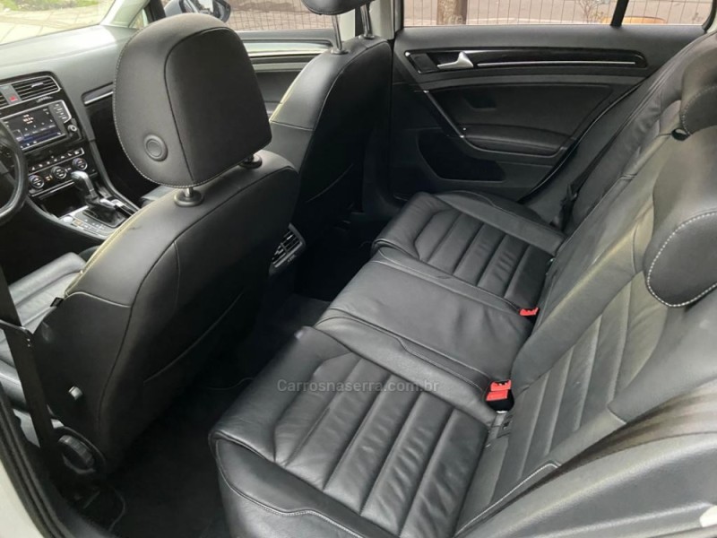GOLF 1.4 TSI HIGHLINE 16V TOTAL FLEX 4P TIPTRONIC - 2017 - CANELA