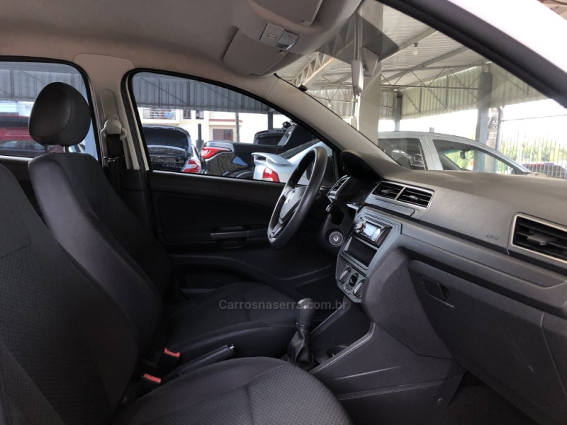 GOL 1.0 12V MPI TOTALFLEX TRENDLINE 4P MANUAL - 2017 - BOM PRINCíPIO
