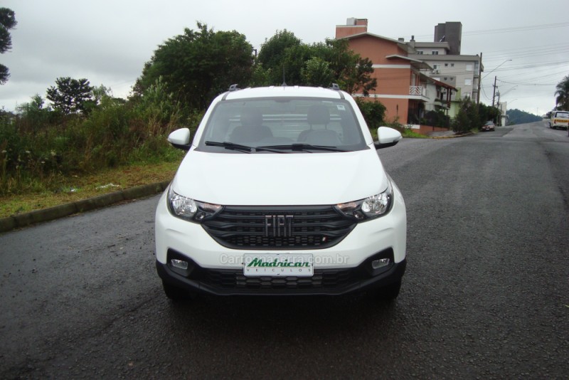 STRADA 1.3 FREEDOM PLUS CS 8V FLEX 2P MANUAL - 2021 - FLORES DA CUNHA