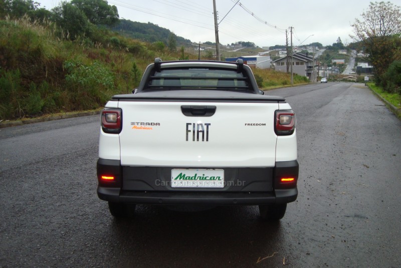 STRADA 1.3 FREEDOM PLUS CS 8V FLEX 2P MANUAL - 2021 - FLORES DA CUNHA