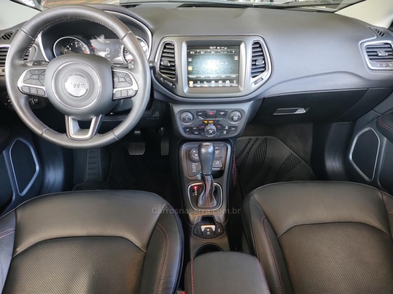 COMPASS 2.0 TRAILHAWK TD350 TURBO DIESEL 4X4 4P AUTOMÁTICO - 2017 - FARROUPILHA