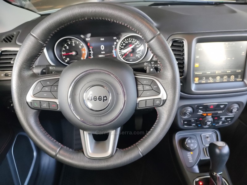 COMPASS 2.0 TRAILHAWK TD350 TURBO DIESEL 4X4 4P AUTOMÁTICO - 2017 - FARROUPILHA