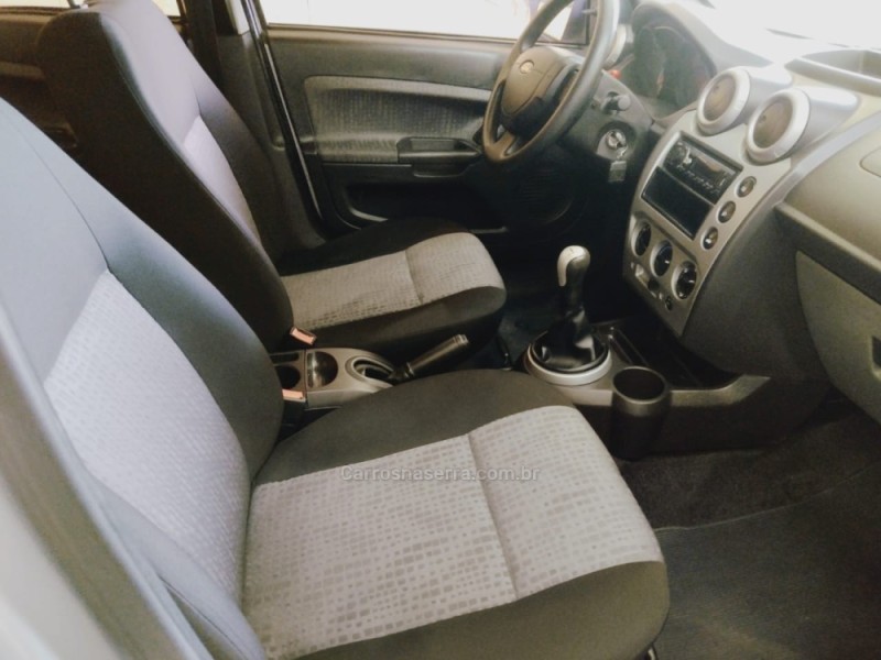 FIESTA 1.6 MPI SEDAN 8V FLEX 4P MANUAL - 2014 - SãO SEBASTIãO DO CAí