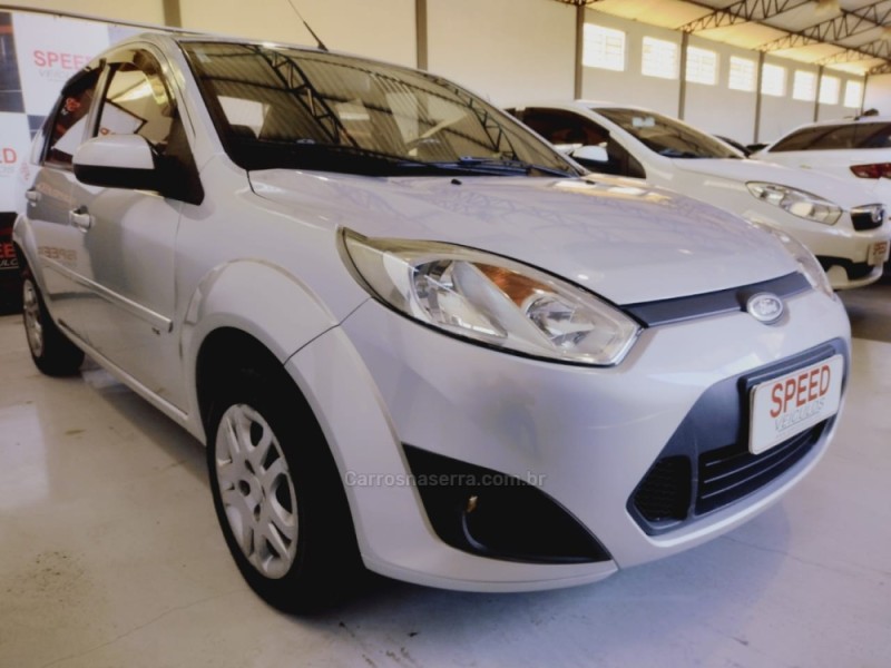 FIESTA 1.6 MPI SEDAN 8V FLEX 4P MANUAL - 2014 - SãO SEBASTIãO DO CAí