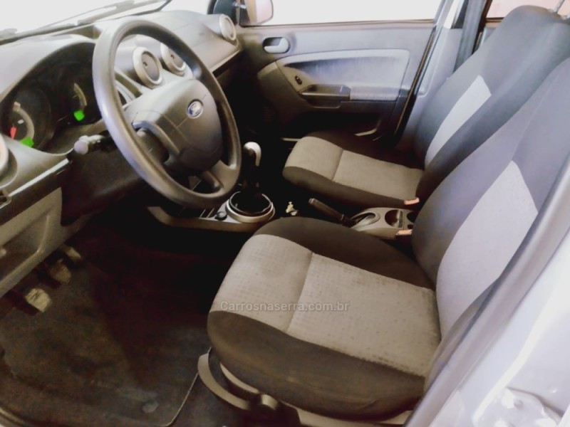 FIESTA 1.6 MPI SEDAN 8V FLEX 4P MANUAL - 2014 - SãO SEBASTIãO DO CAí