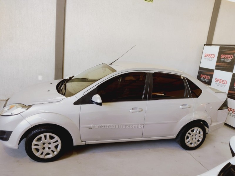 FIESTA 1.6 MPI SEDAN 8V FLEX 4P MANUAL - 2014 - SãO SEBASTIãO DO CAí