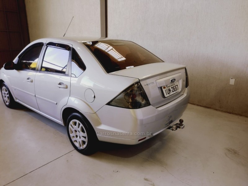 FIESTA 1.6 MPI SEDAN 8V FLEX 4P MANUAL - 2014 - SãO SEBASTIãO DO CAí