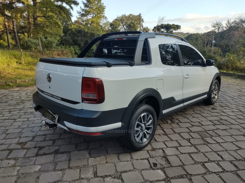 SAVEIRO 1.6 CROSS CD 16V FLEX 2P MANUAL - 2018 - NOVA PRATA