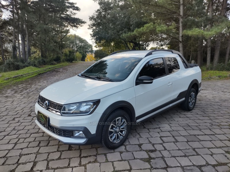saveiro 1.6 cross cd 16v flex 2p manual 2018 nova prata