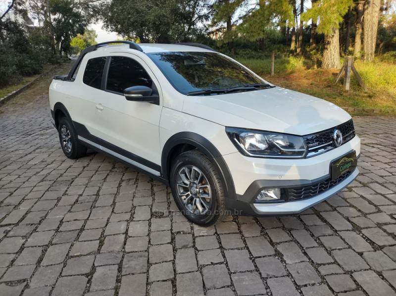 SAVEIRO 1.6 CROSS CD 16V FLEX 2P MANUAL - 2018 - NOVA PRATA