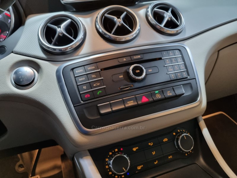 GLA 200 1.6 CGI ADVANCE 16V TURBO FLEX 4P AUTOMÁTICO - 2016 - CAXIAS DO SUL