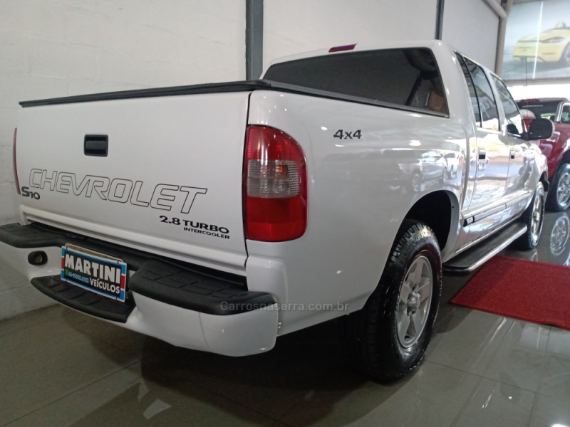 S10 2.8 4X4 CD 12V TURBO INTERCOOLER DIESEL 4P MANUAL - 2004 - CAXIAS DO SUL