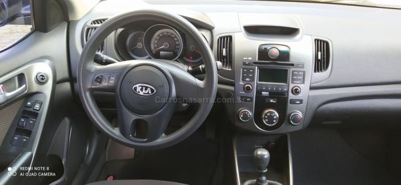 CERATO 1.6 EX3 SEDAN 16V GASOLINA 4P MANUAL - 2012 - FARROUPILHA