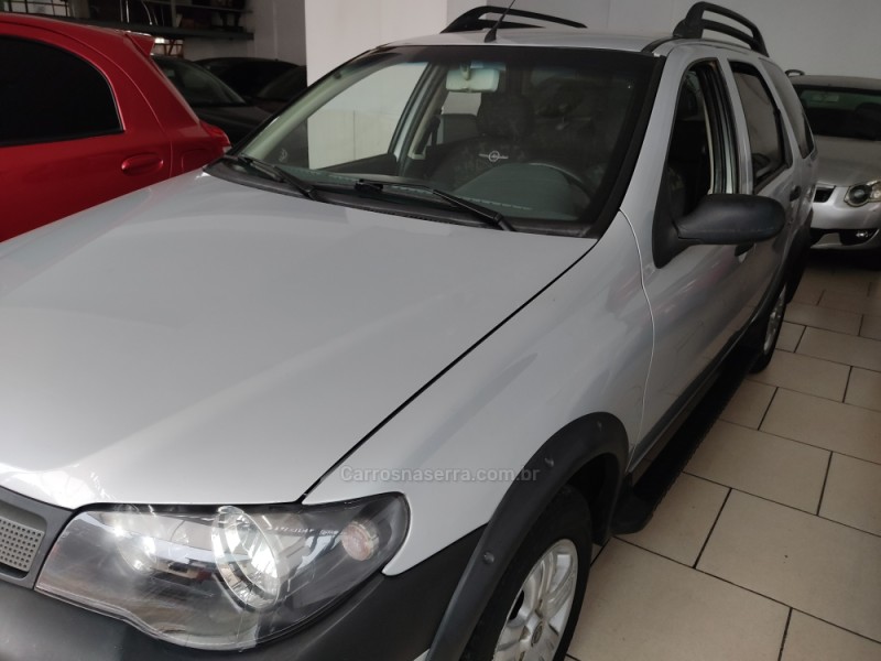 PALIO 1.8 MPI ADVENTURE WEEKEND 16V FLEX 4P MANUAL