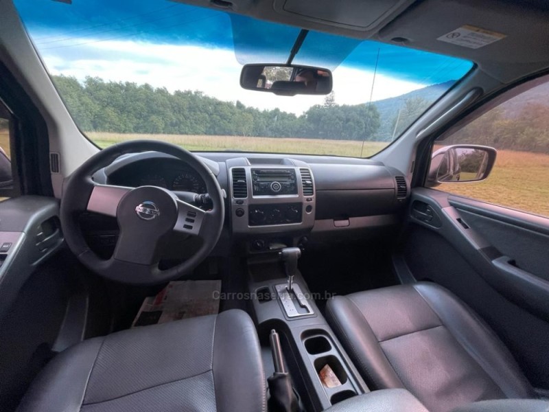 FRONTIER 2.5 LE 4X4 CD TURBO ELETRONIC DIESEL 4P AUTOMÁTICO - 2012 - FELIZ