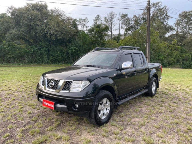 FRONTIER 2.5 LE 4X4 CD TURBO ELETRONIC DIESEL 4P AUTOMÁTICO - 2012 - FELIZ