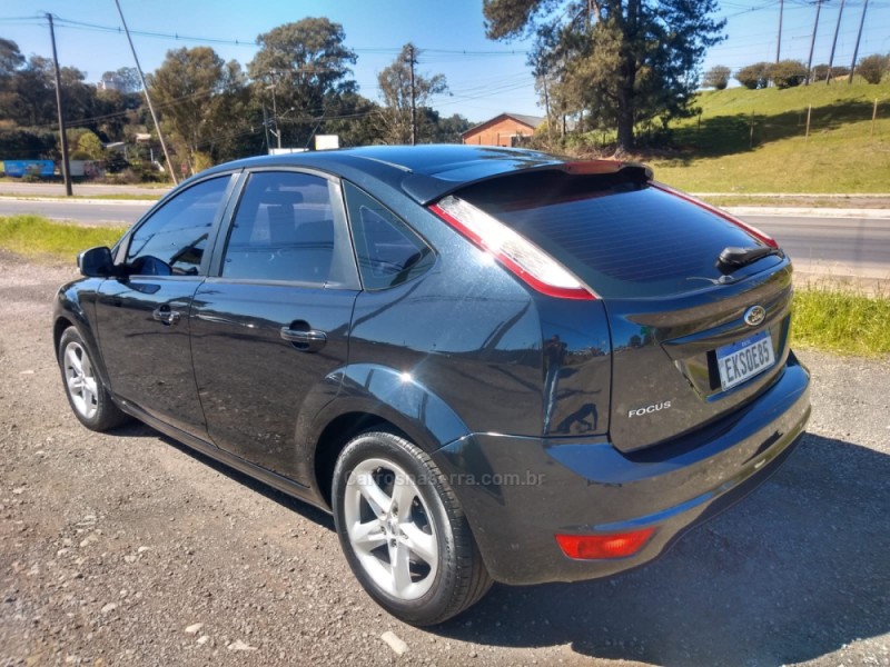 FOCUS 1.6 GLX 8V FLEX 4P MANUAL - 2013 - FARROUPILHA