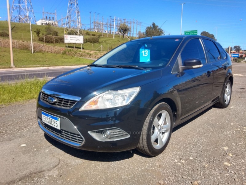 FOCUS 1.6 GLX 8V FLEX 4P MANUAL - 2013 - FARROUPILHA