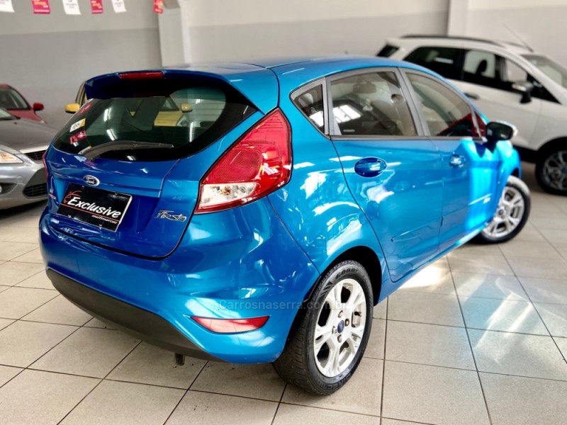 FIESTA 1.6 SE HATCH 16V FLEX 4P AUTOMÁTICO - 2014 - PASSO FUNDO
